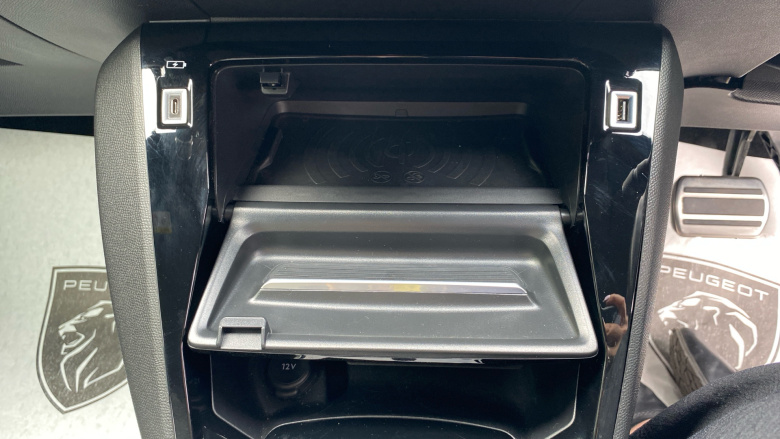 Peugeot 2008 100kW GT Premium 50kWh 5dr Auto Electric Estate